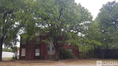 Main picture of 904 Wentwood Dr