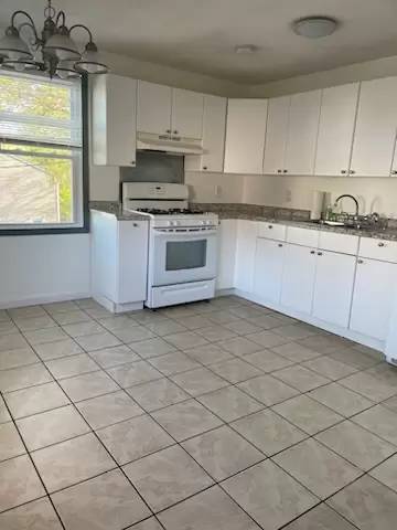 Main picture of 17 Devereux St