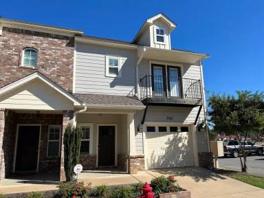 Main picture of Cambridge Village Townhomes