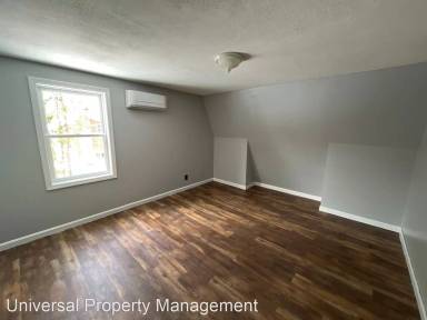 Main picture of 70 Tamarack Rd