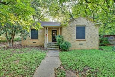 Main picture of 2831 Pearl St
