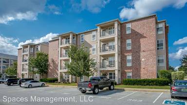 Main picture of Crimson Place