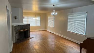 Main picture of 810 South Bay Rd NE