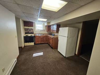Main picture of 295 W Main St