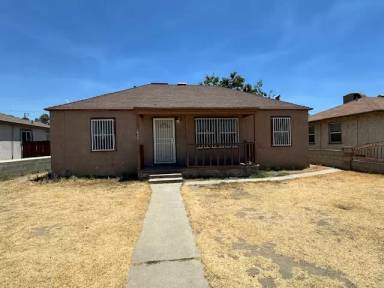 Main picture of 1600 El Toro Dr