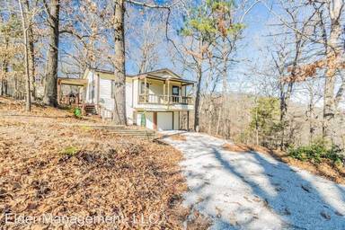 Main picture of 15646 Cottonwood Ln