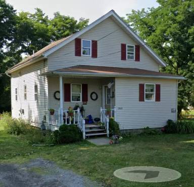 Main picture of 1905 Woodlawn Ave