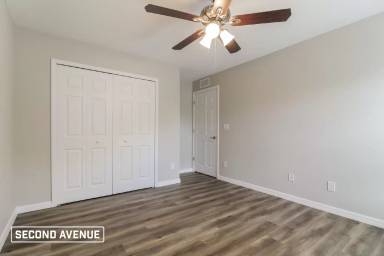 Main picture of 3805 12th St SW