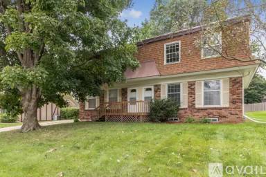 Main picture of 3820 81st St