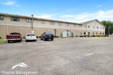 Main picture of 1435 Anderson Ave