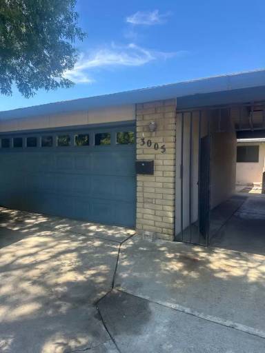 Main picture of 3007 Carver Rd