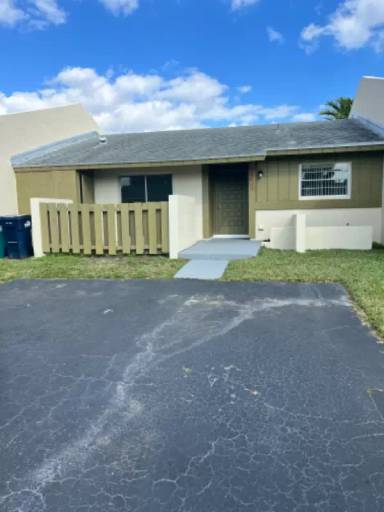 Main picture of 11013 SW 125th Ave
