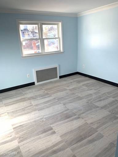 Main picture of 270 Van Pelt Ave
