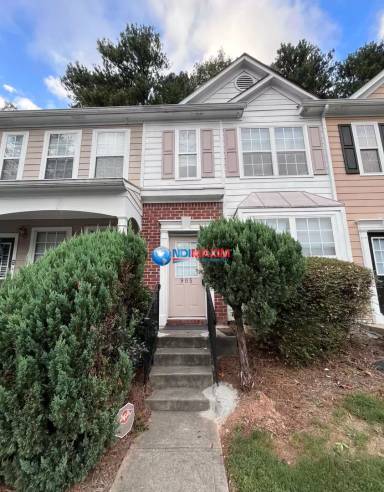 Main picture of 905 Redwood Dr