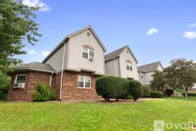 Main picture of 104 Barclay Hts