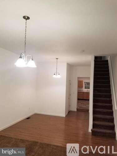 Main picture of 349 Union Aly