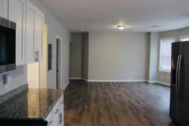 Main picture of 12 Magnolia St