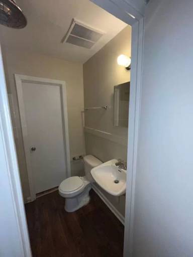 Main picture of 1907 McKnight Mill Rd