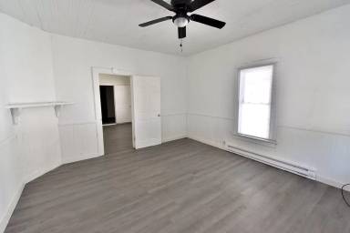 Main picture of 829 Gay St