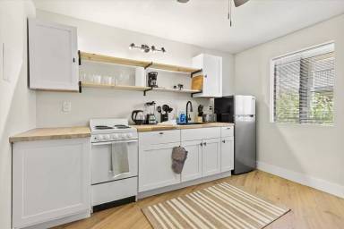 Main picture of 3801 Triana Blvd SW