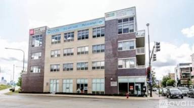 Main picture of 2157 N Damen