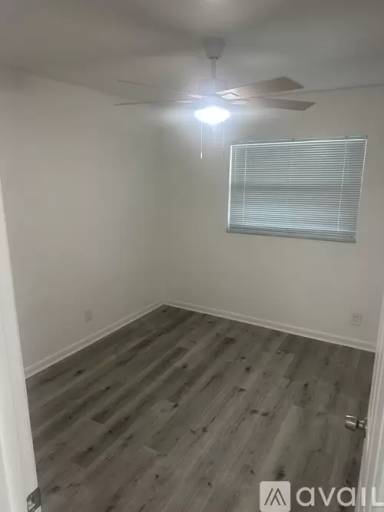 Main picture of 732 62nd Ave NE