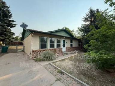 Main picture of 7140 Poteae Dr
