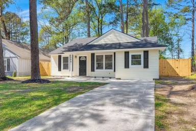 Main picture of 1240 Maryland Dr