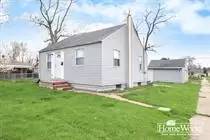 Main picture of 225 N Oakland Ave