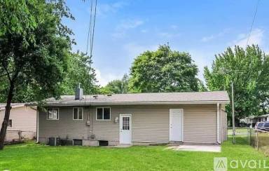 Main picture of 306 S Pam Ave
