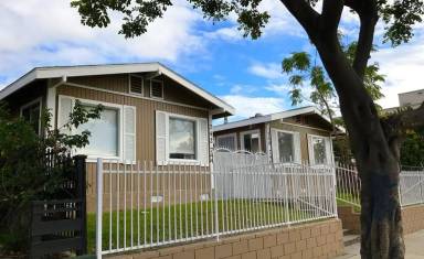 Main picture of 740 Daisy Ave