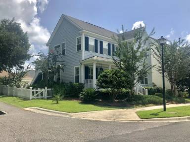 Main picture of 4257 Summertree Dr