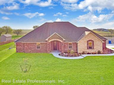 Main picture of 298 Mountain Ridge Dr