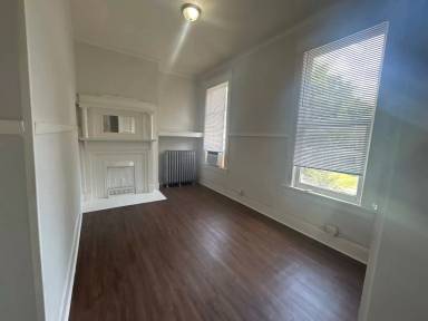Main picture of 1298 Carr Ave
