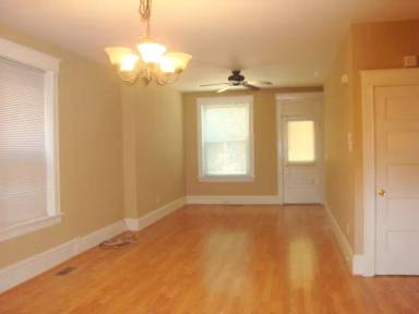 Main picture of 4930 Wise Ave