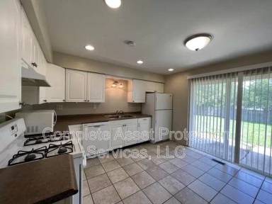 Main picture of 3642 W 80th Ave