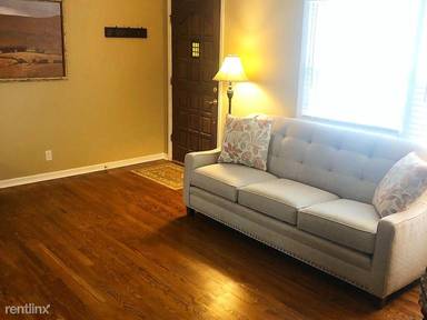 Main picture of 8619 Larsen St
