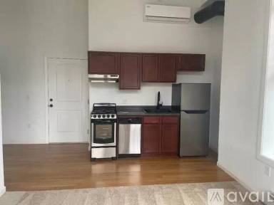 Main picture of 6 Grove St
