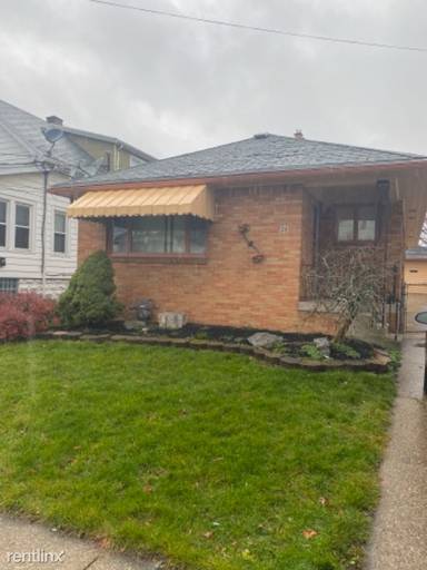 Main picture of 24 Bell Rd