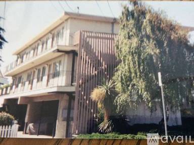 Main picture of 208 Santa Maria Ave