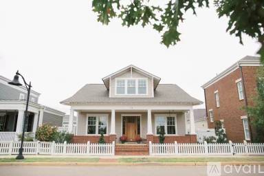 Main picture of 154 Kearny St