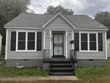 Main picture of 3577 Tutwiler Ave