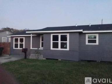 Main picture of 1006 Zarsky Dr