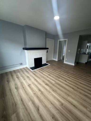 Main picture of 2654 N Moreland Blvd