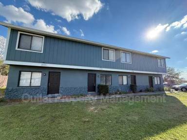 Main picture of 12034 - 12040 Tift Cir