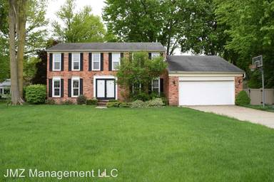 Main picture of 21835 Clover Ln