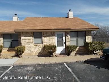Main picture of 16 Teakwood St