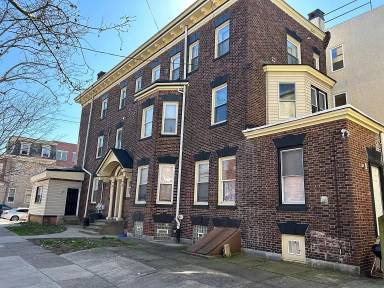 Main picture of 328 N 40th St