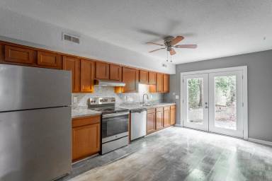 Main picture of 510 Ely Rd