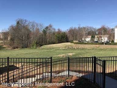Main picture of 17905 Delmas Dr